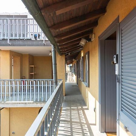 My Charming Apartments Ai Navigli-Vigevano Suite Milán Exterior foto